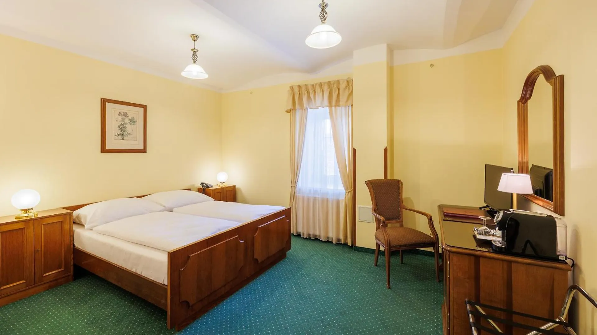 Hotel U Zámečku Cihelny Karlovy Vary 3*,  Česká republika