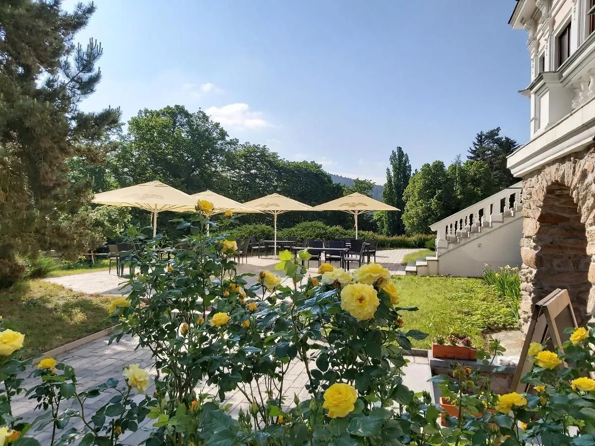 Hotel U Zámečku Cihelny Karlovy Vary