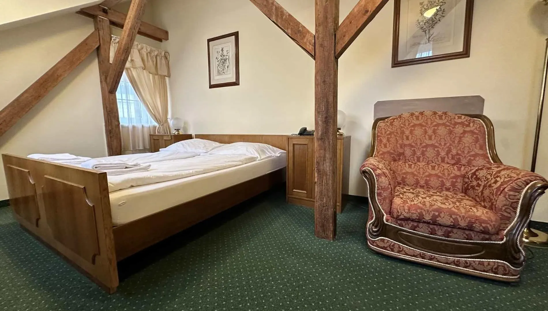 Hotel U Zámečku Cihelny Karlovy Vary 3*,  República Checa