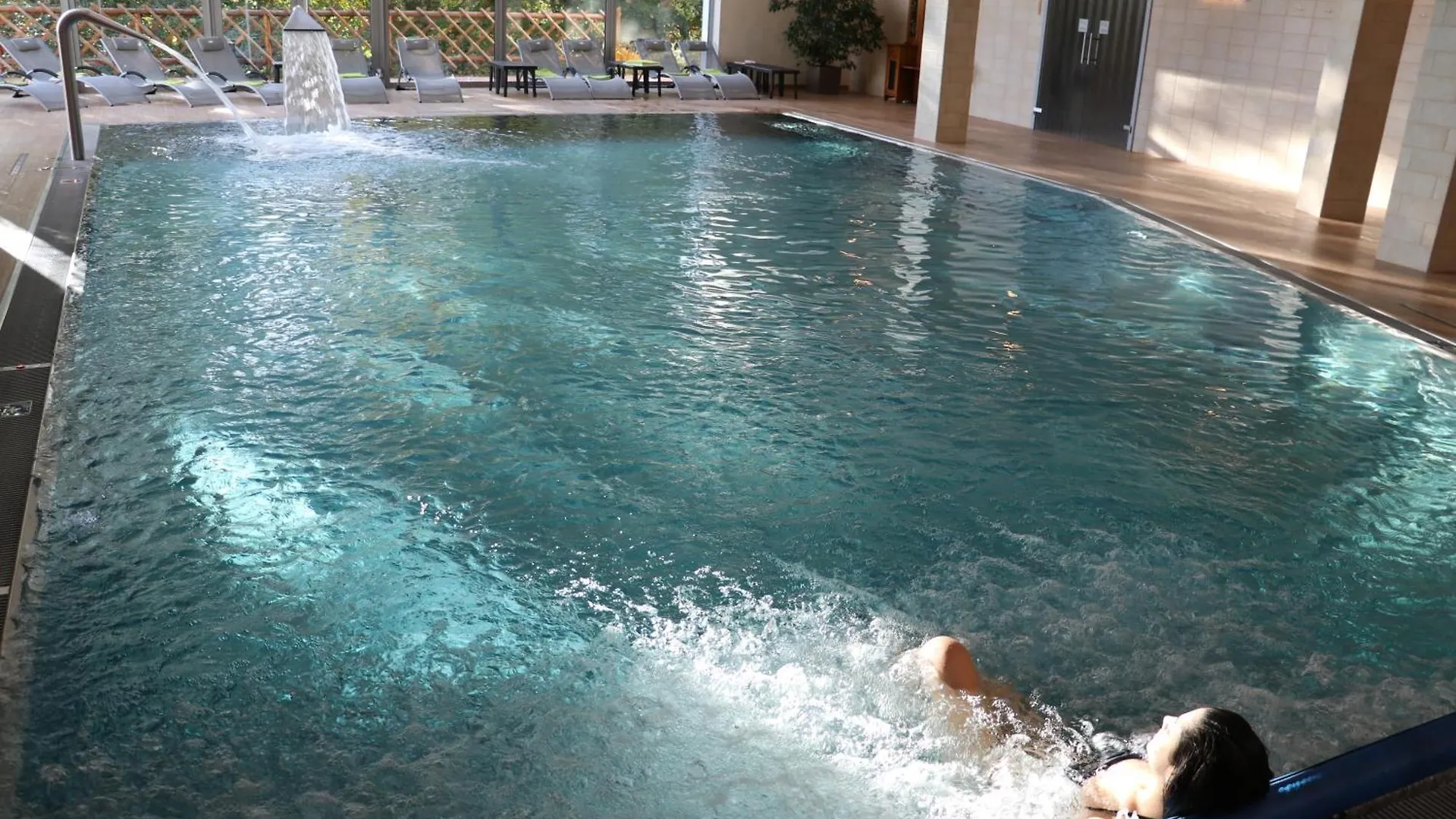 ***  Hotel U Zámečku Cihelny Karlovy Vary República Checa